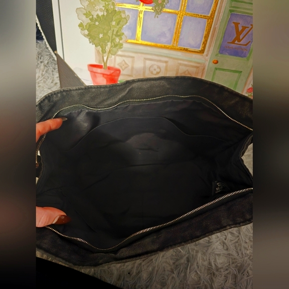 Hermes Black Cosmetic Bag - Picture 4 of 8